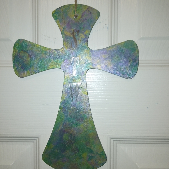 Hand painted wooden cross - Picture 2 of 2